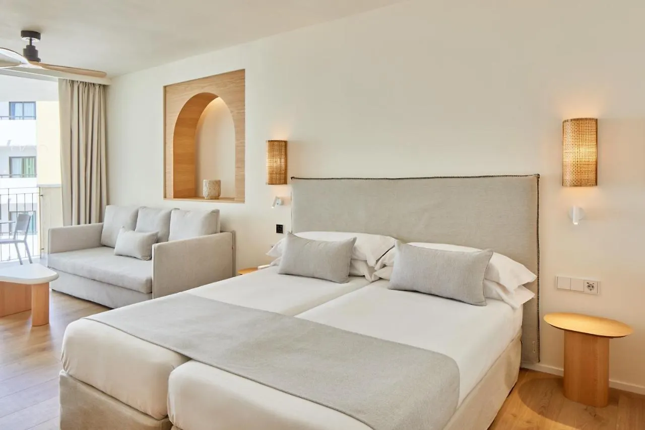 Hotel & Spa Blau Parc Sant Antoni de Portmany 4*,