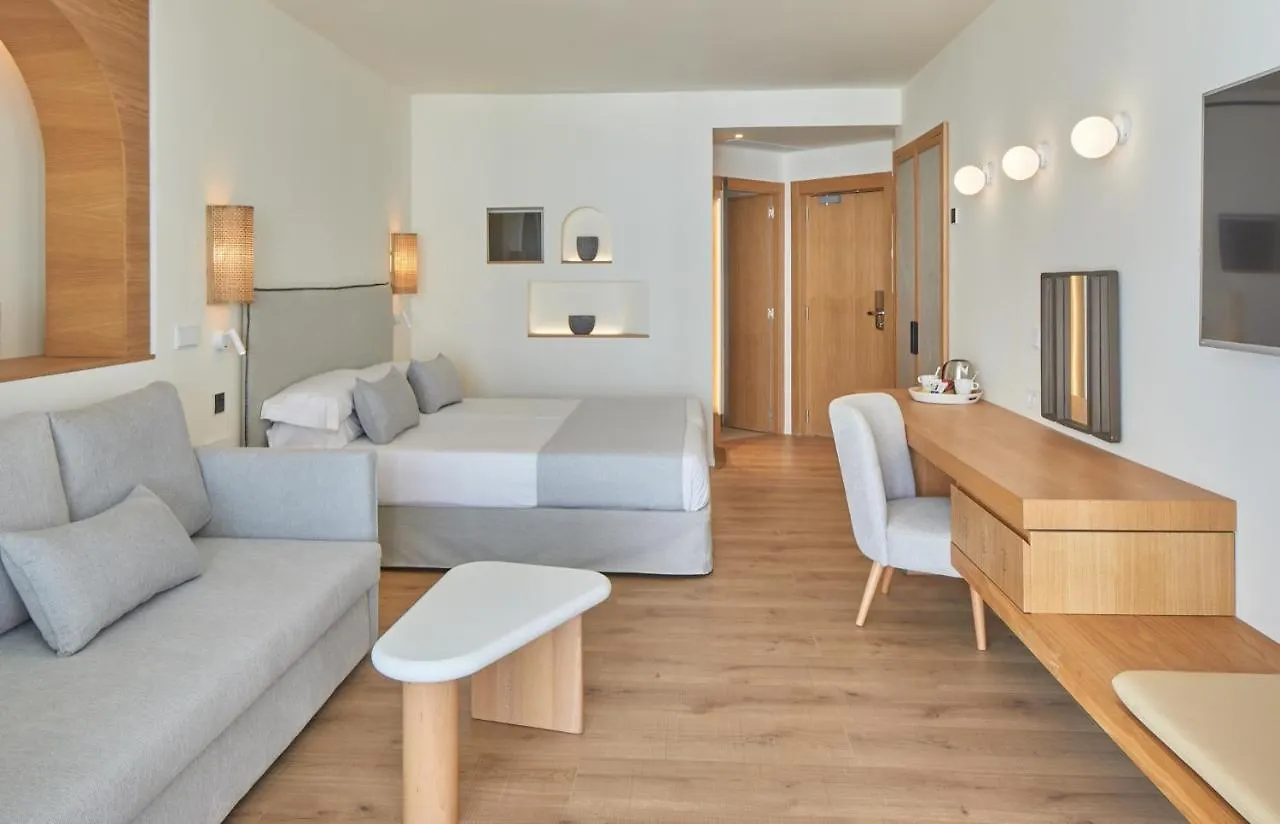 Hotel & Spa Blau Parc Sant Antoni de Portmany 4*,